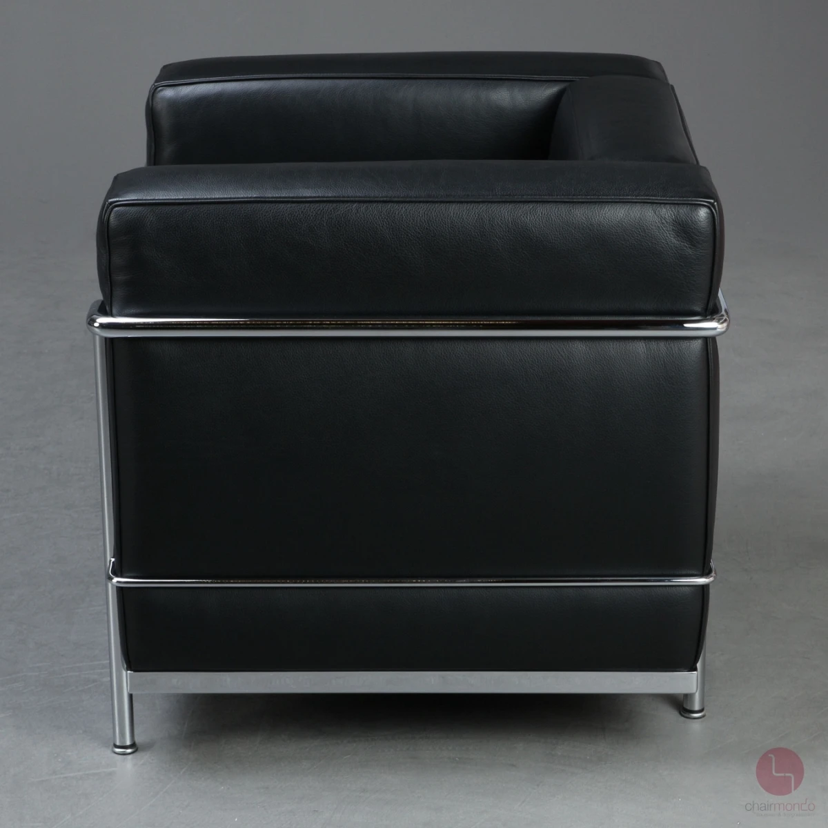 Cassina LC2 Sessel mit schwarzem Leder chairmondo
