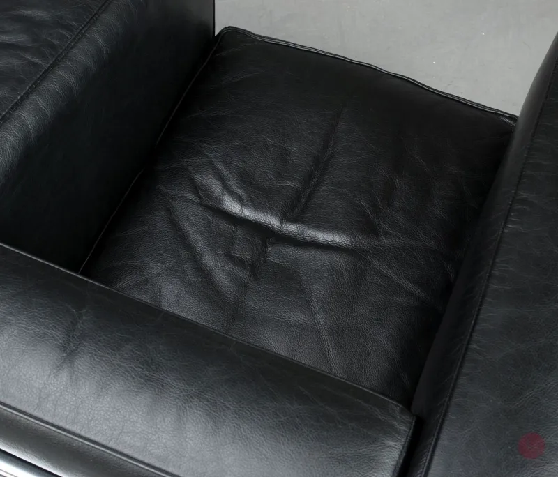 Cassina LC2 Sessel mit schwarzem Leder gebraucht