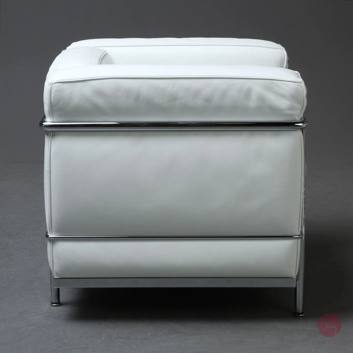 Cassina LC2 Sessel mit weißem Leder chairmondo