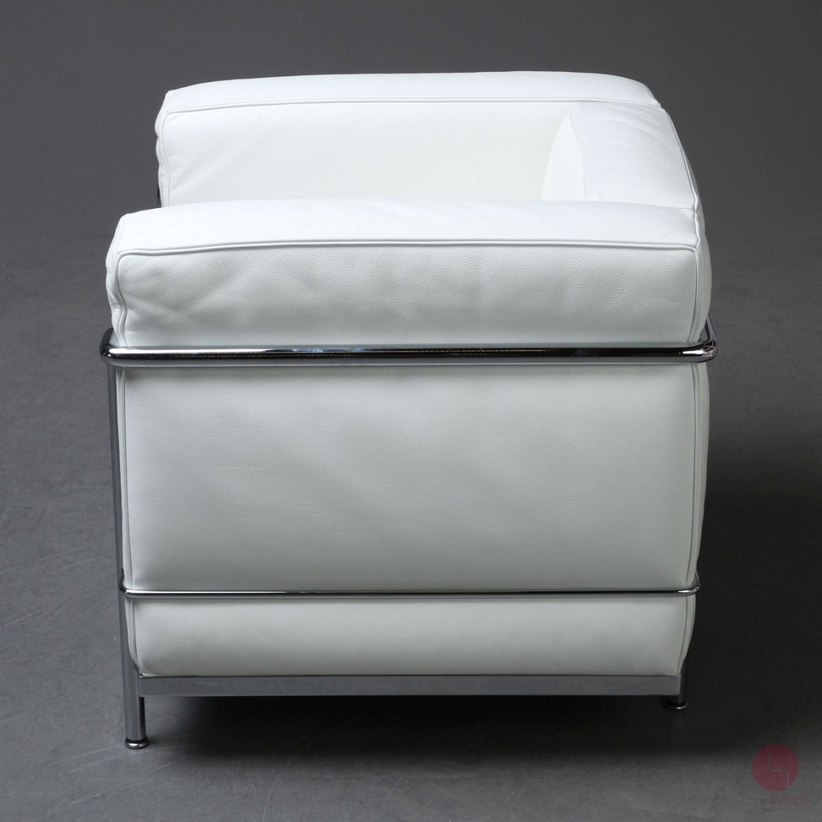 Preview: Cassina LC2 Sessel mit weißem Leder chairmondo