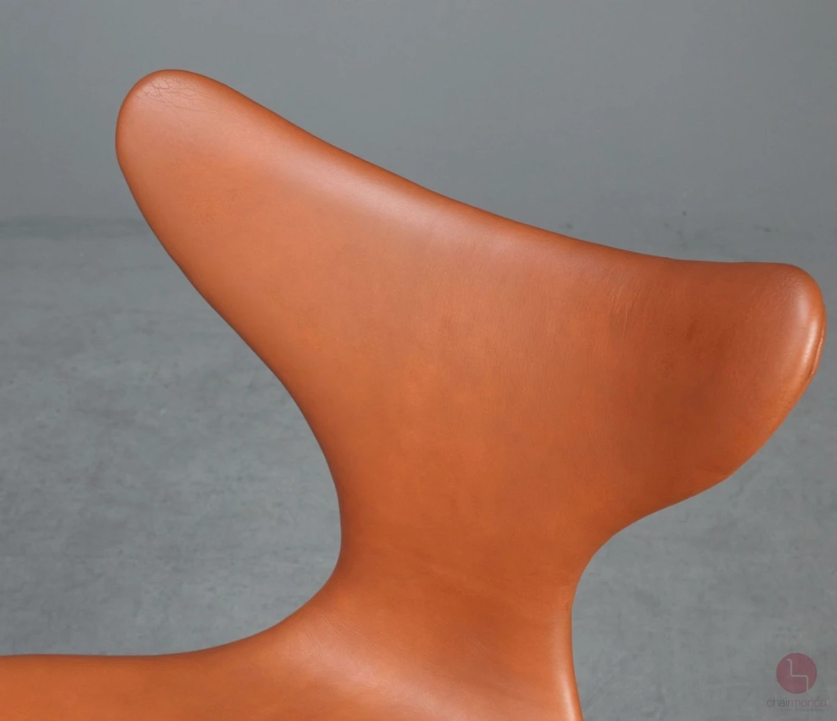 Fritz Hansen 3108 Lily Chair mit braunem Lederpolster gebraucht