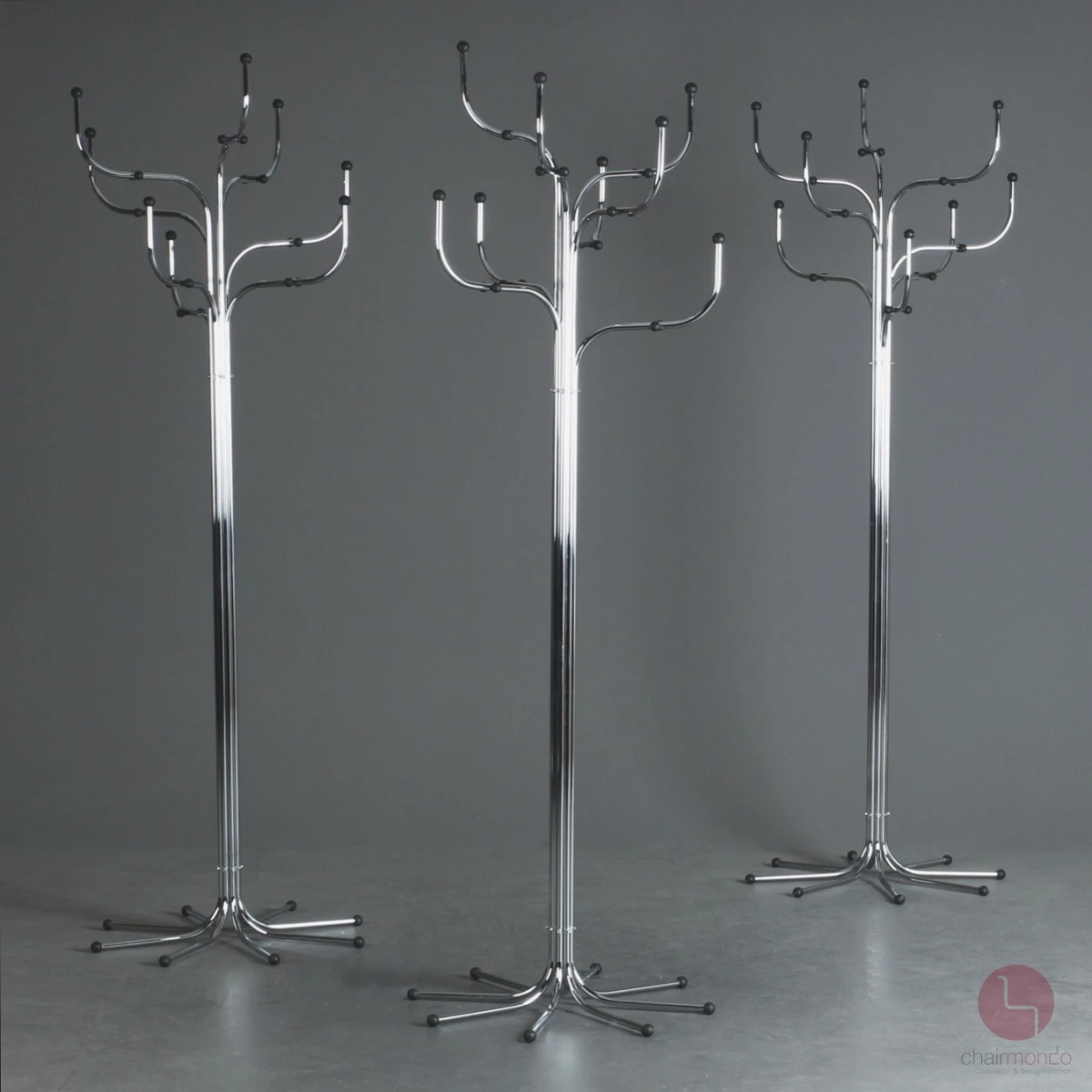 Fritz Hansen Coat Tree Garderobenständer Garderobe verchromt gebraucht