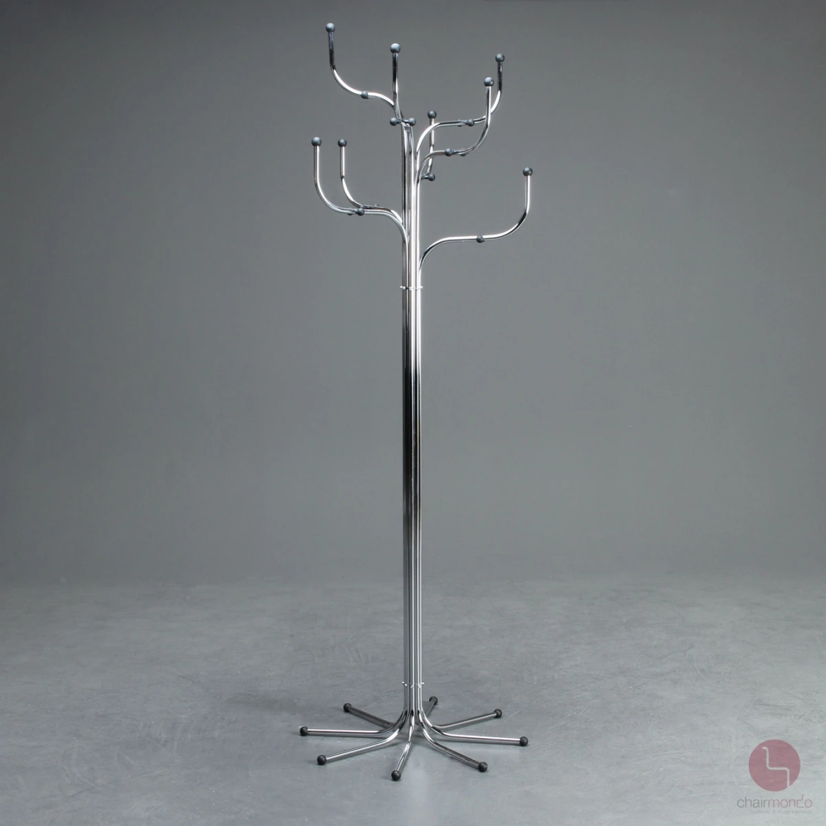 Fritz Hansen Coat Tree Garderobenständer Garderobe verchromt gebraucht