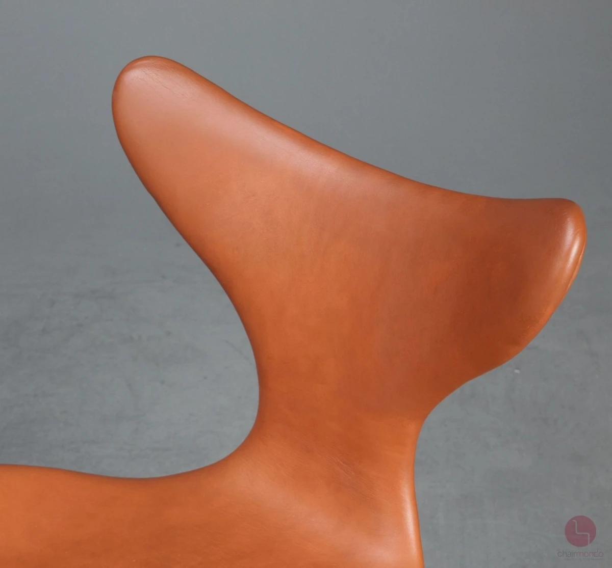 Fritz Hansen 3108 Lily Chair mit braunem Lederpolster gebraucht