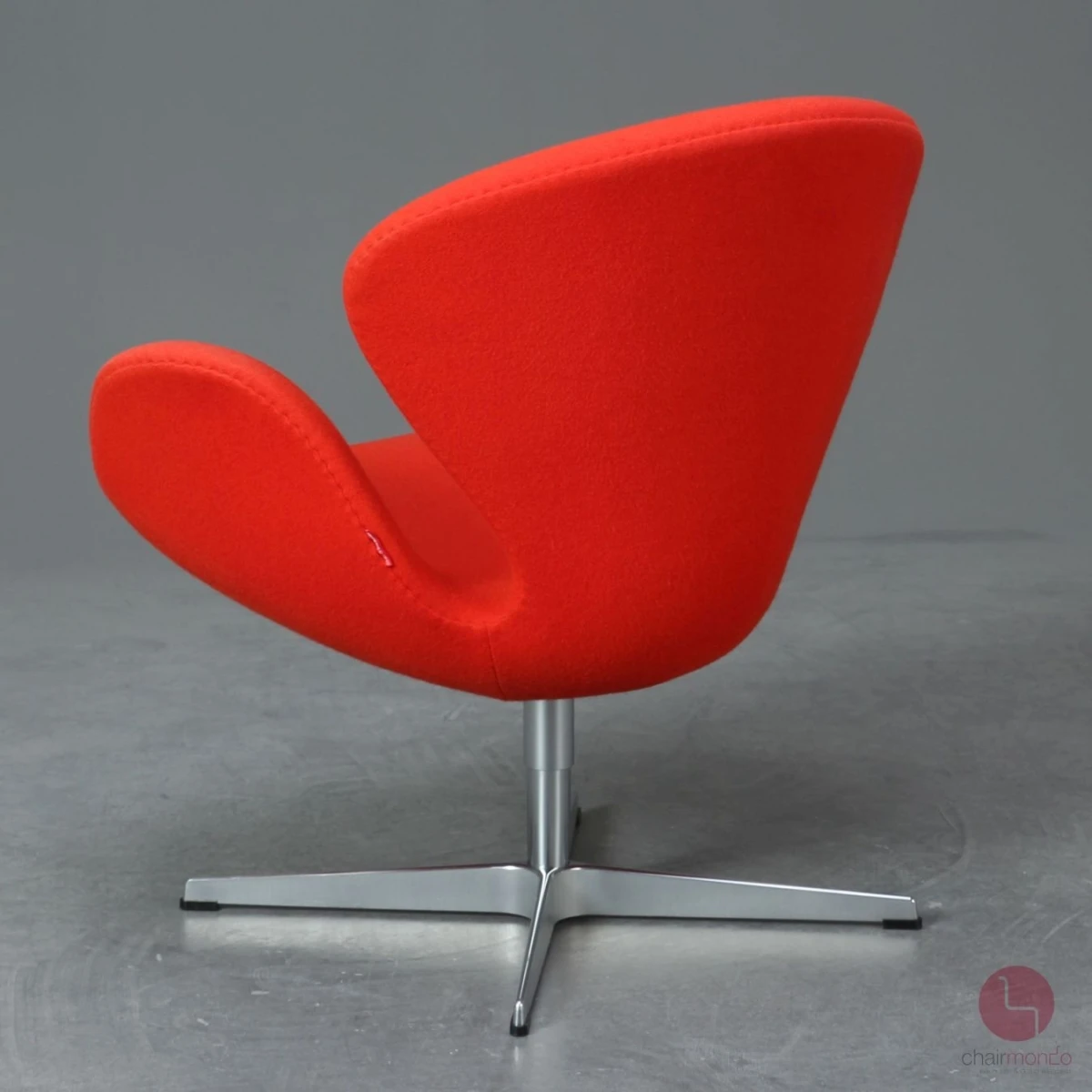Fritz Hansen Swan Chair in Rot Lounge Sessel gebraucht