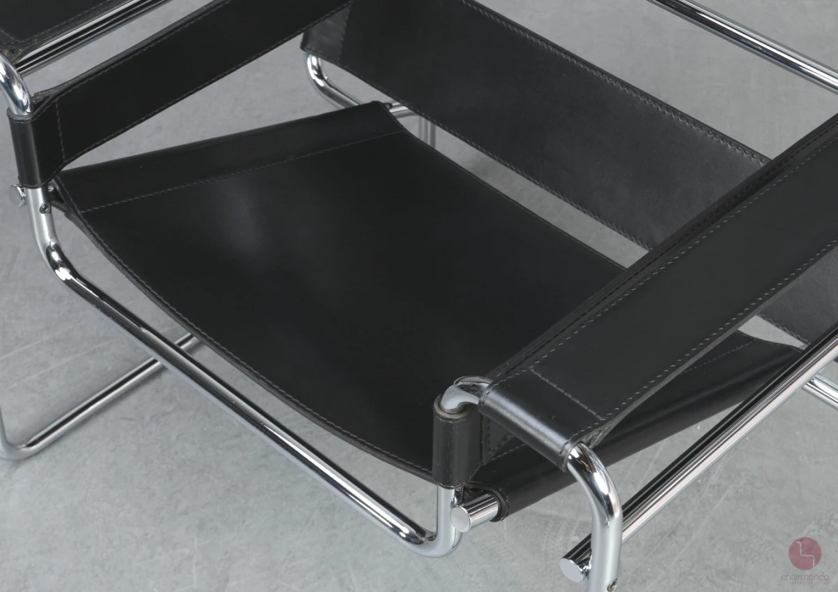 Knoll Wassily Chair mit schwarzem Leder gebraucht