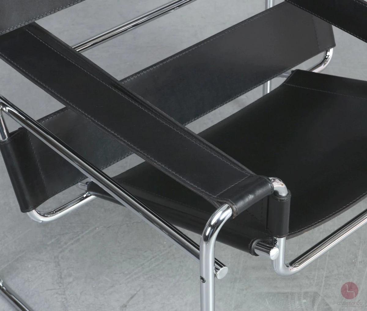 Knoll Wassily Chair mit schwarzem Leder gebraucht