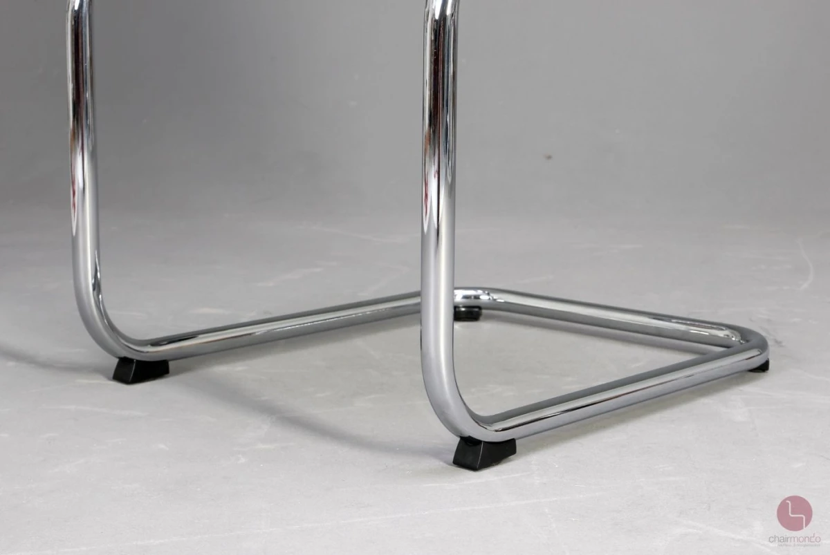 Filzgleiter-Set-in-Schwarz-passend-für-Thonet-Freischwinger-Stühle-FG10-Neuware-Detailfoto