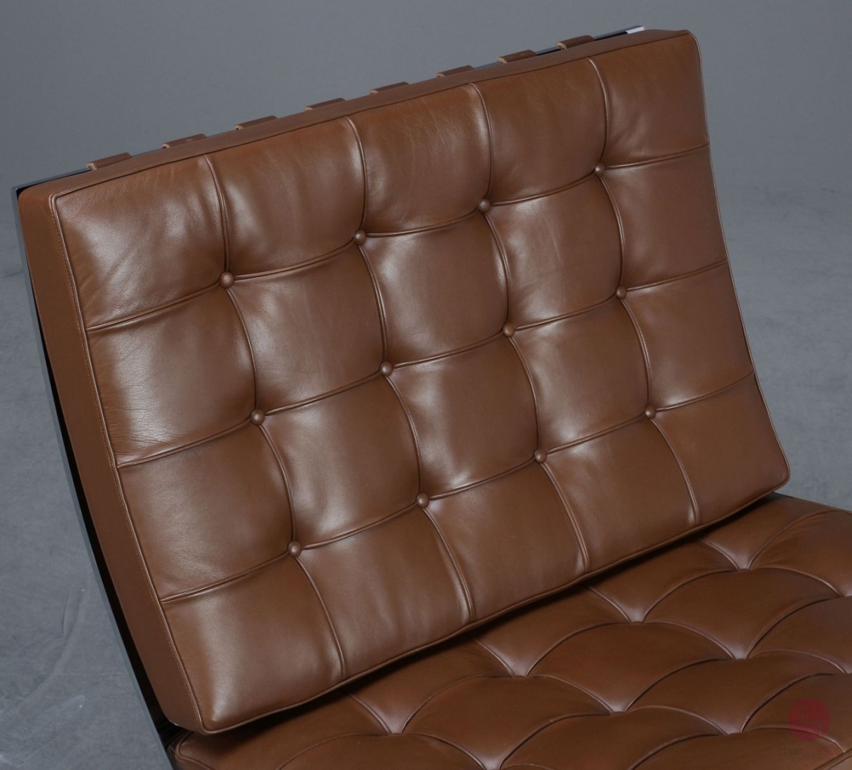 Preview: Knoll Barcelona Chair mit braunem Leder gebraucht