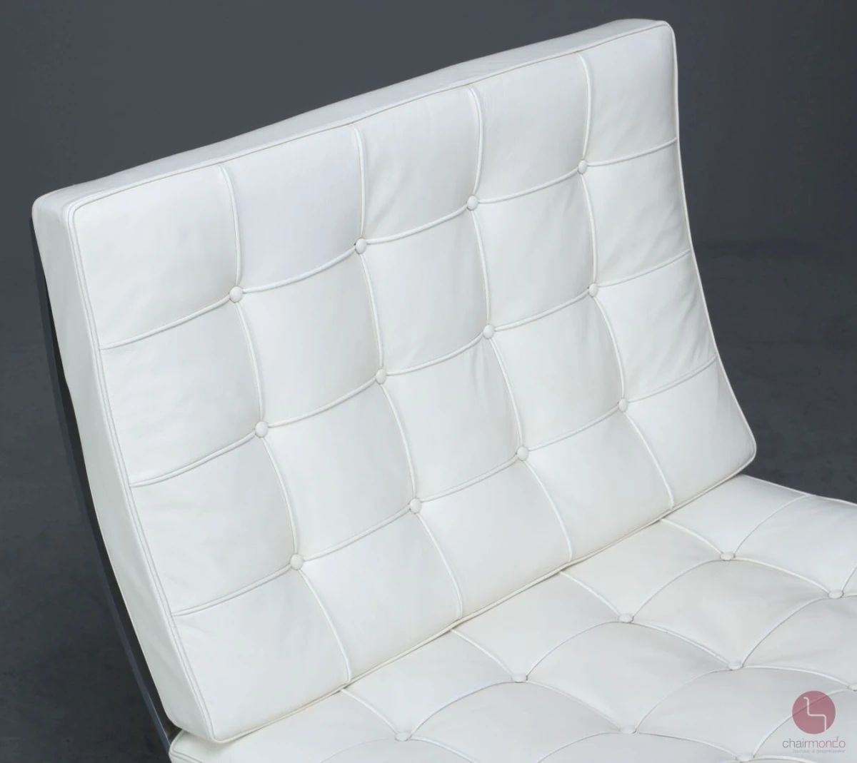 Knoll Barcelona Chair mit weißem Leder - gebraucht