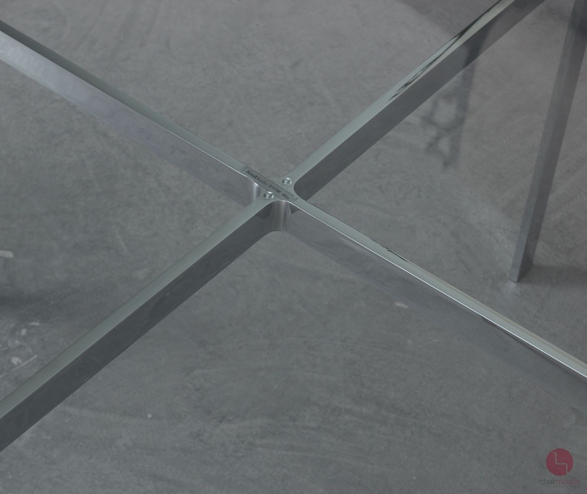 Preview: Knoll International Barcelona Table Couchtisch mit Glasplatte