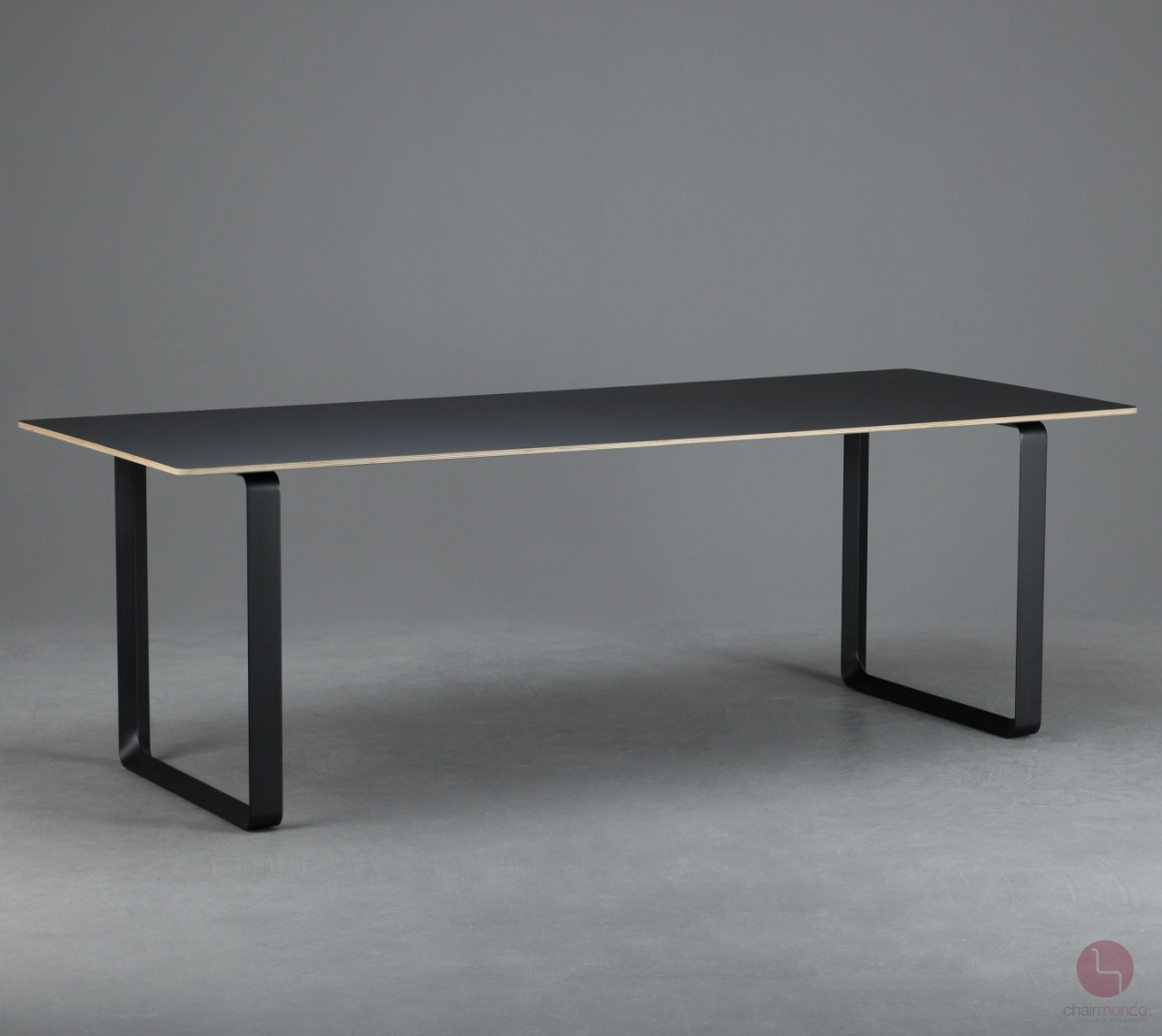 Preview: Muuto Esstisch Schwarz 225 x 90 cm mit Nanolaminate Platte gebraucht