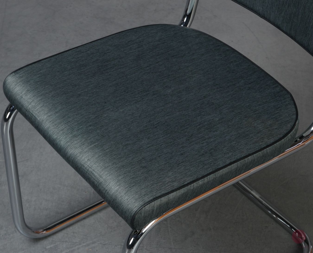 Preview: Thonet S32 PV Freischwinger Stoff Grün Grau mit Vollpolster gebraucht