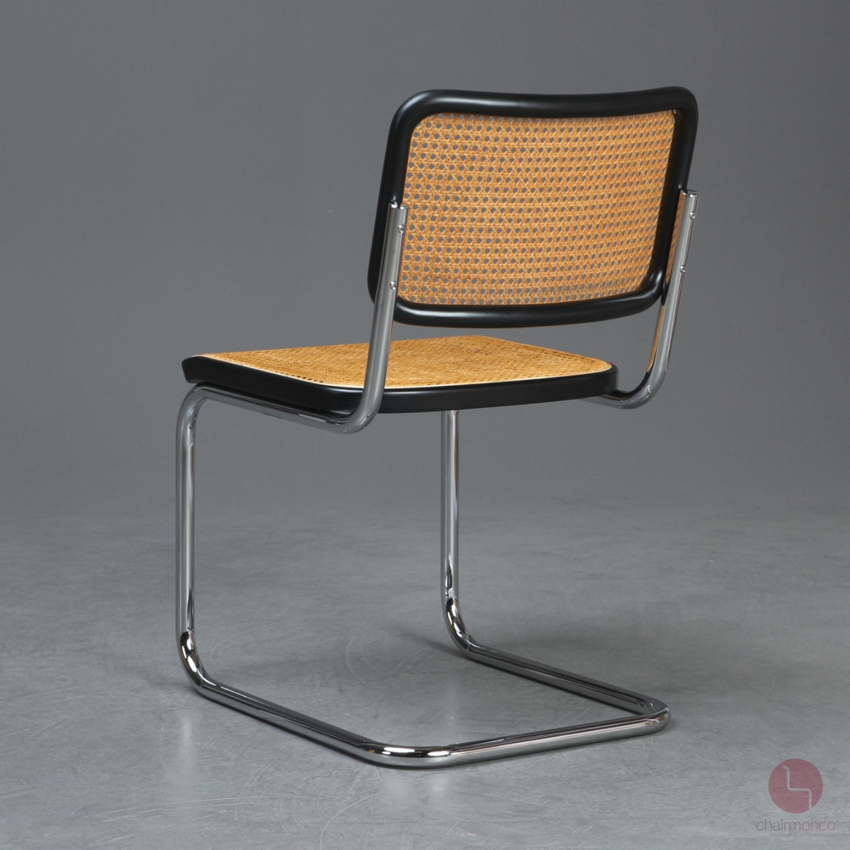 Preview: Thonet S32 Freischwinger mit Wiener Geflecht und schöner Patina gebraucht