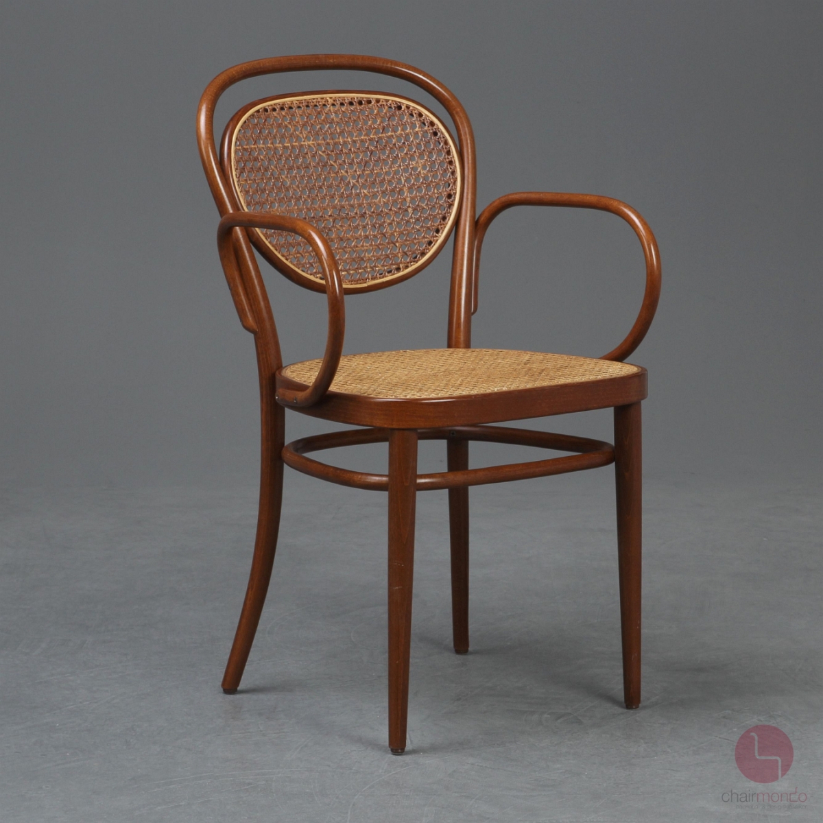 Preview: Thonet 215 RF Nussbaum Braun Bugholzstuhl mit Geflecht gebraucht