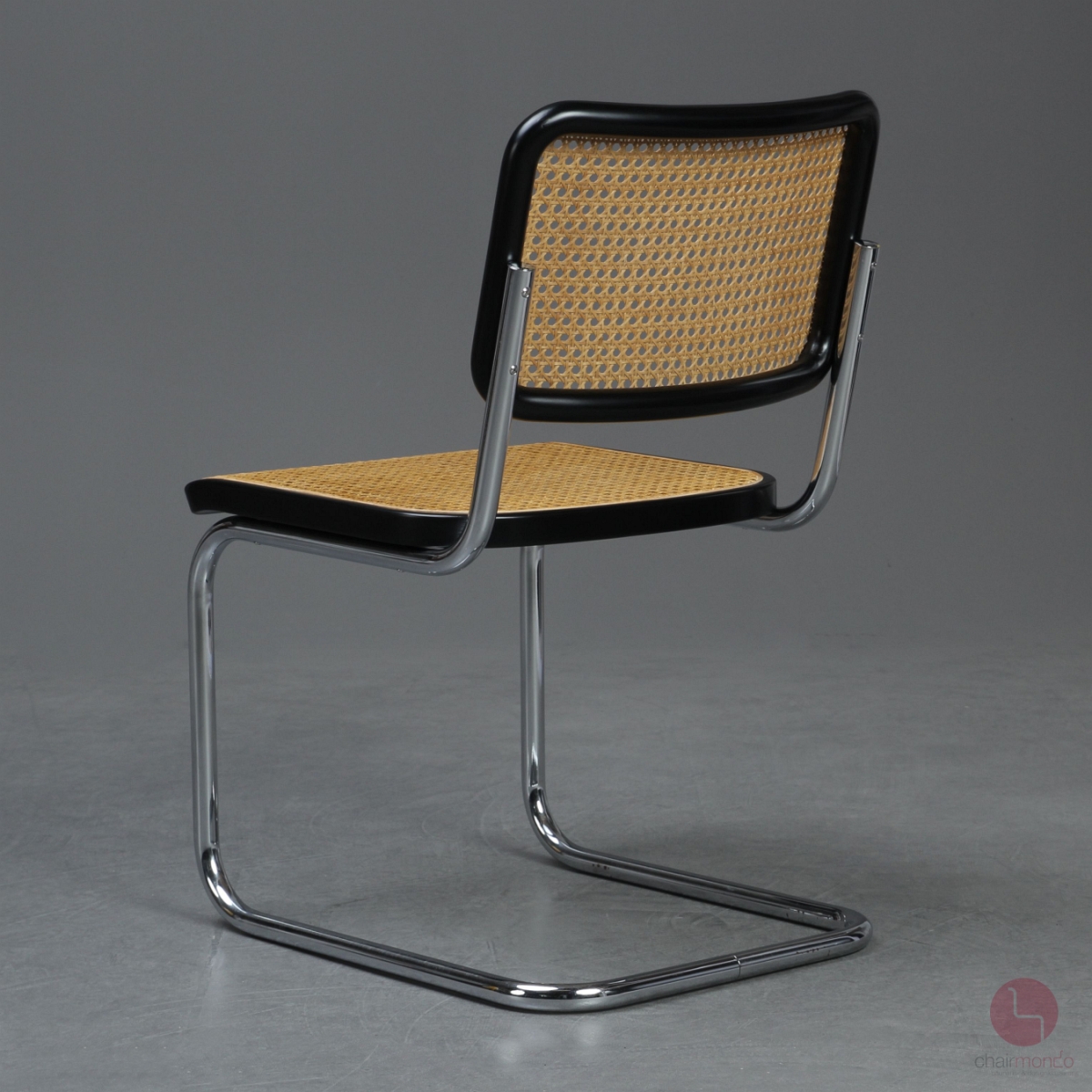 Preview: Thonet S32 Freischwinger Schwarz Vintage mit schöner Patina 1970er gebraucht