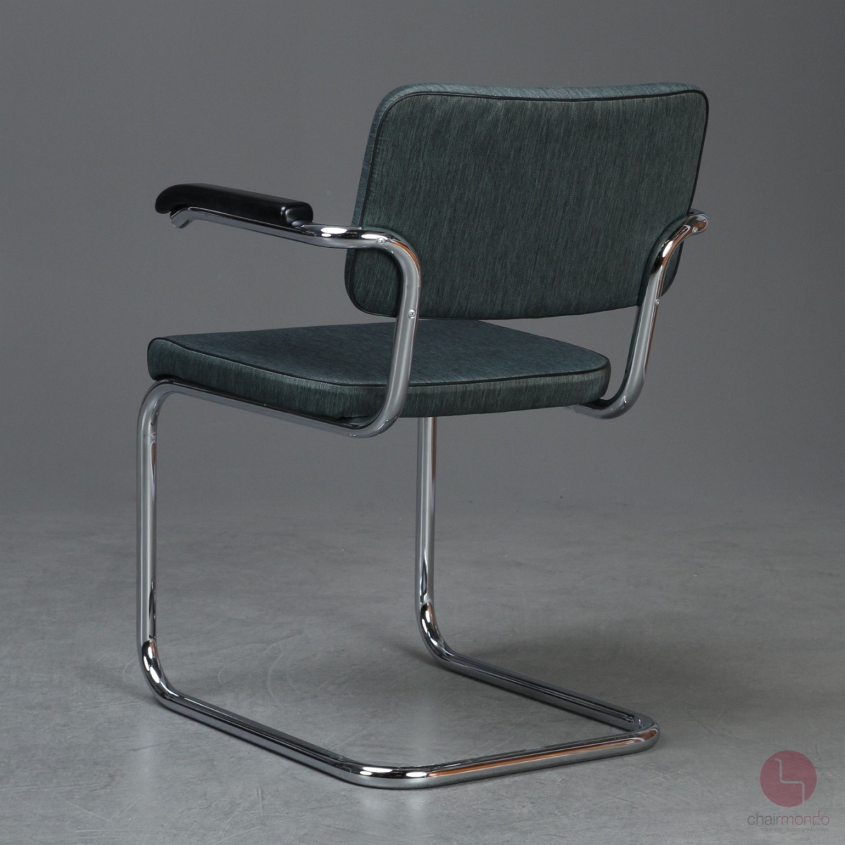Preview: Thonet S64 PV Freischwinger mit Polster in Grün Grau gebraucht