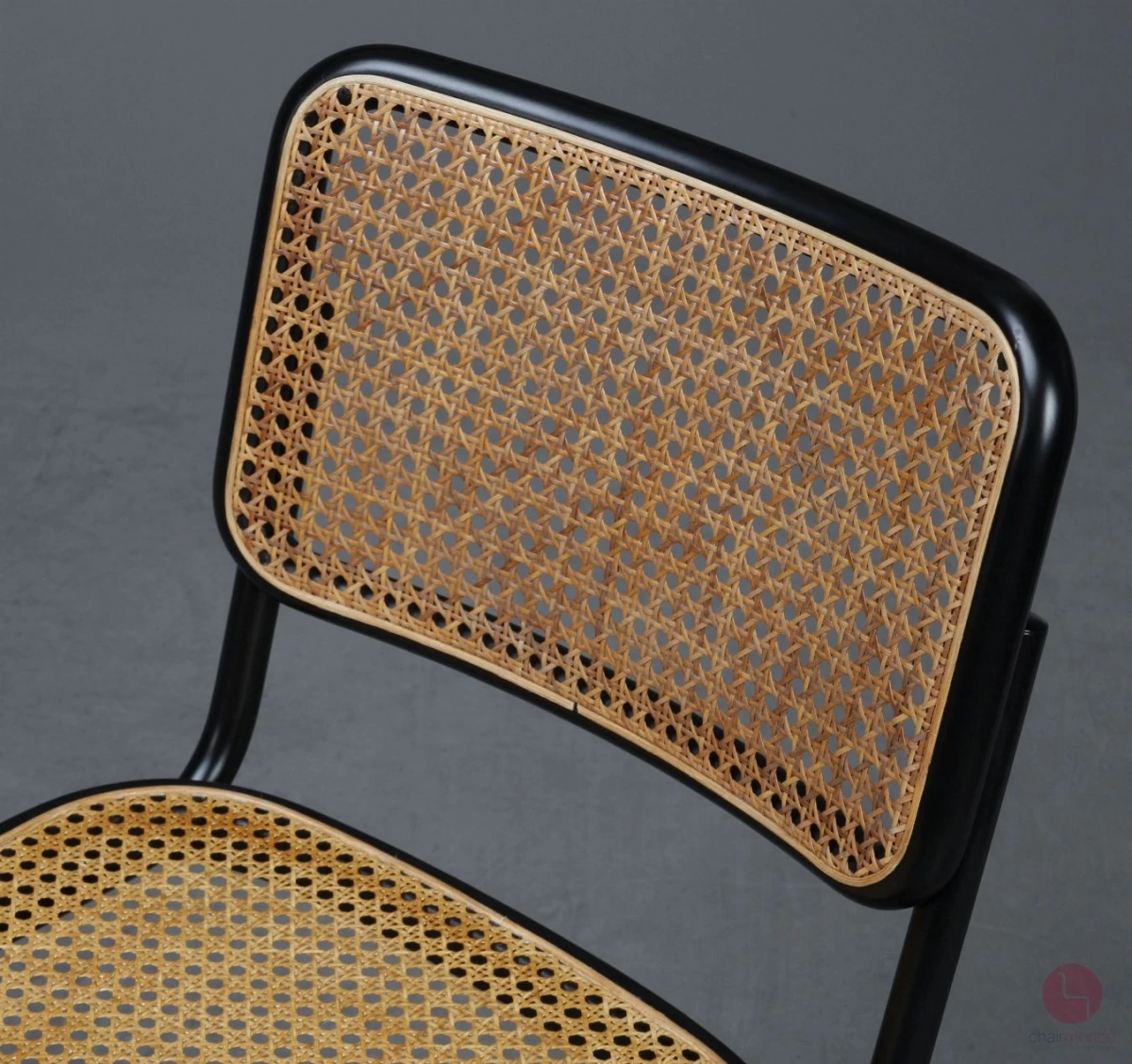 Thonet S32 Freischwinger, Gestell Schwarz mit Wiener Geflecht, gebraucht