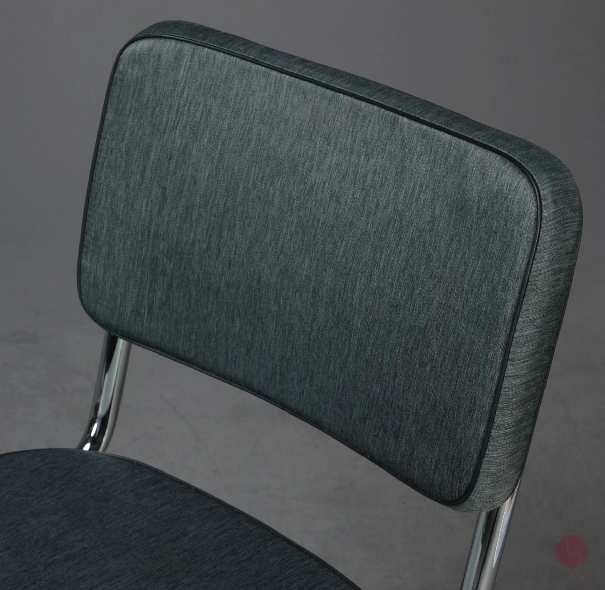 Thonet S32 PV Freischwinger Stoff Grün Grau mit Vollpolster gebraucht