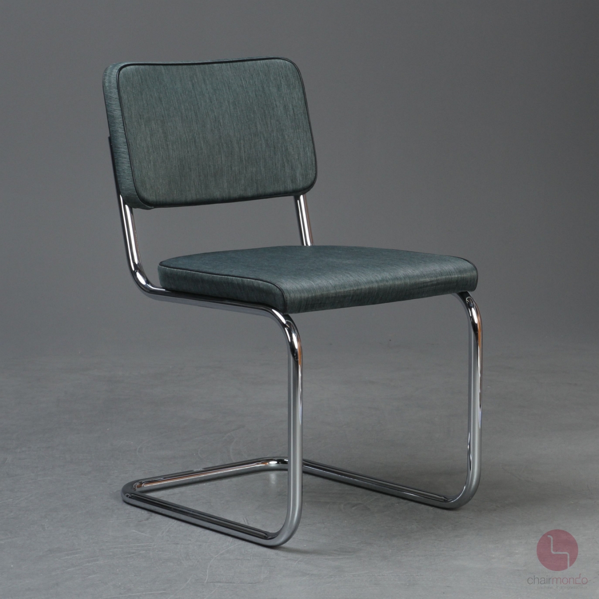 Preview: Thonet S32 PV Freischwinger Stoff Grün Grau mit Vollpolster gebraucht