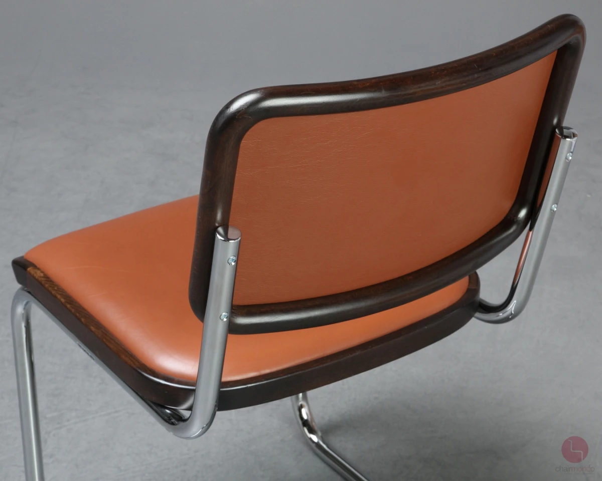 Thonet S32 P Freischwinger mit braunem Kunstleder Polster gebraucht