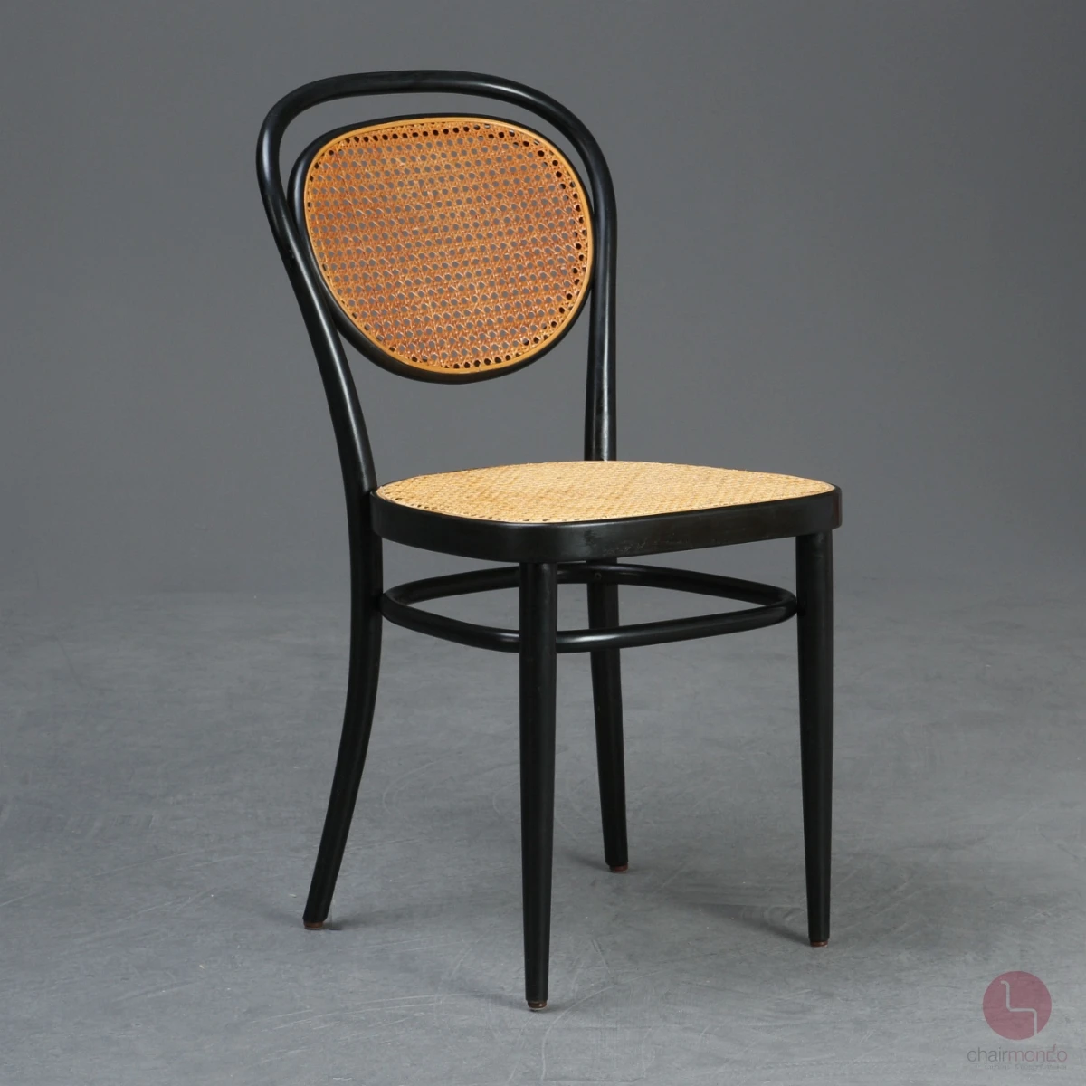 Thonet 215 R Kaffeehausstuhl Schwarz mit Wiener Geflecht gebraucht