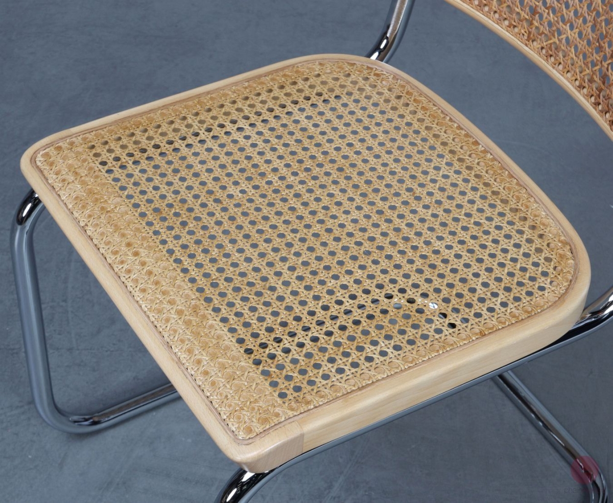 Thonet S32 Freischwinger in Buche Natur hell mit Wiener Geflecht gebraucht