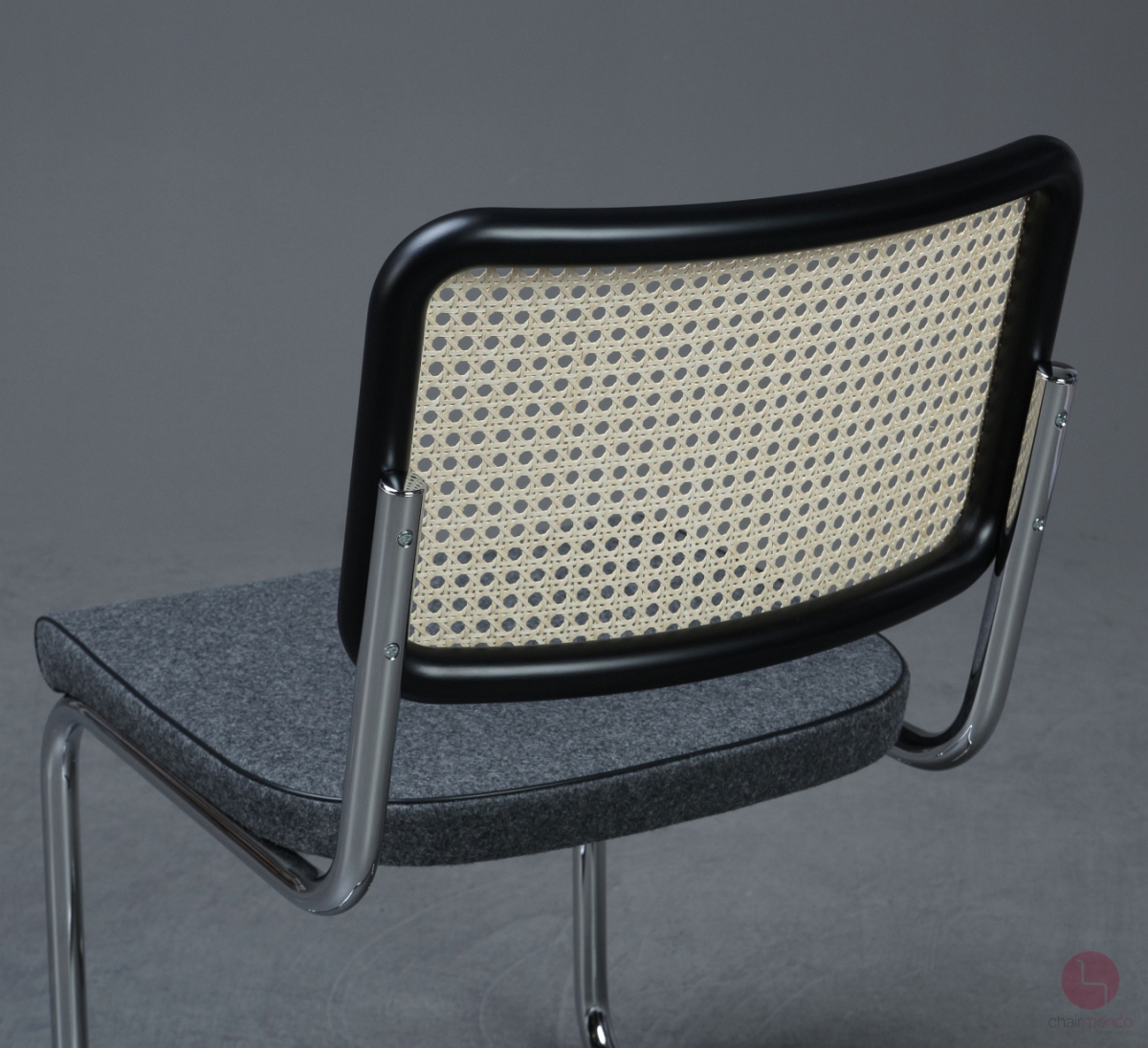 Thonet S32 SPV Freischwinger Stoff Grau mit Geflecht Rückenlehne gebraucht