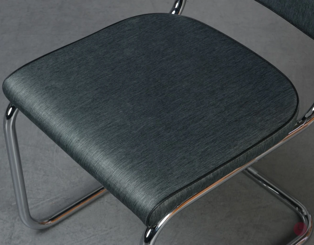 Thonet S32 PV Freischwinger Stoff Grün Grau mit Vollpolster gebraucht