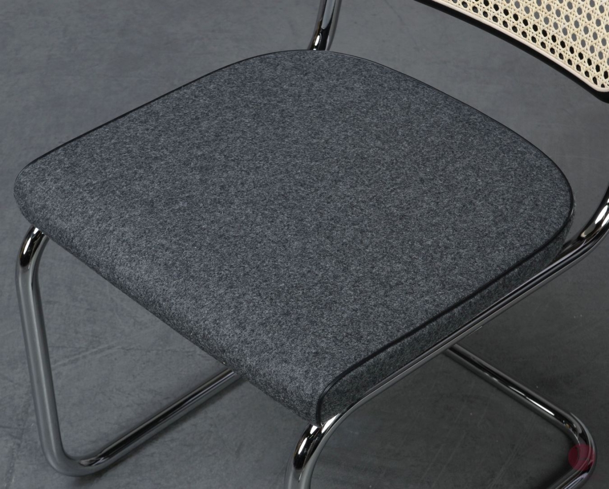 Thonet S32 SPV Freischwinger Stoff Grau mit Geflecht Rückenlehne gebraucht