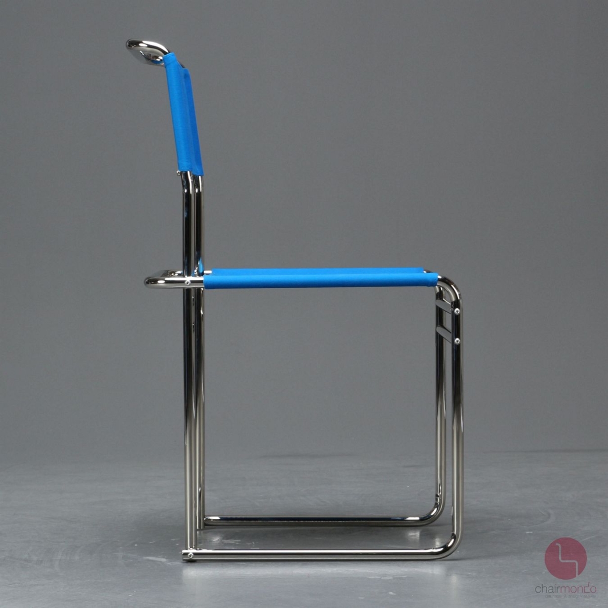 Preview: Tecta-B40-Stuhl-Bauhaus-Gurte-Blau-Seitenansicht-1