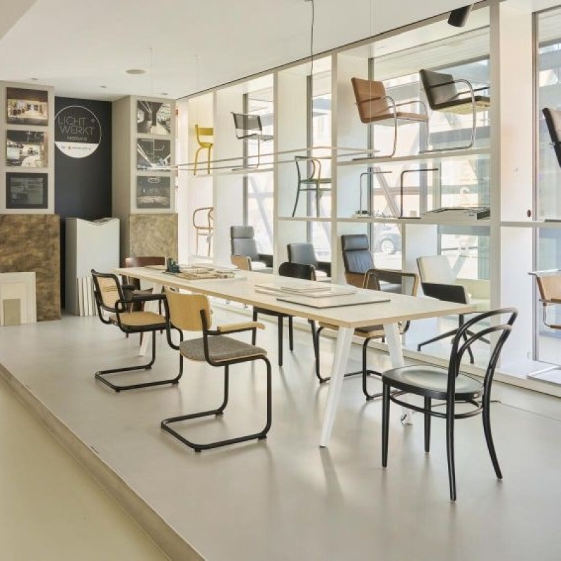 Preview: Thonet 1500 Buche Interieurbild