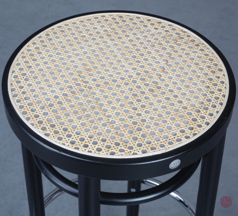 Thonet 204 RH Barhocker mit Geflecht in Schwarz gebraucht