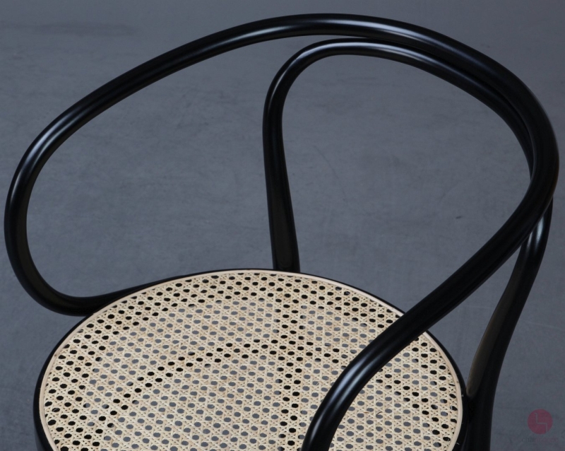 Thonet 209 Bugholzstuhl Schwarz mit Wiener Geflecht 1978 restauriert gebraucht