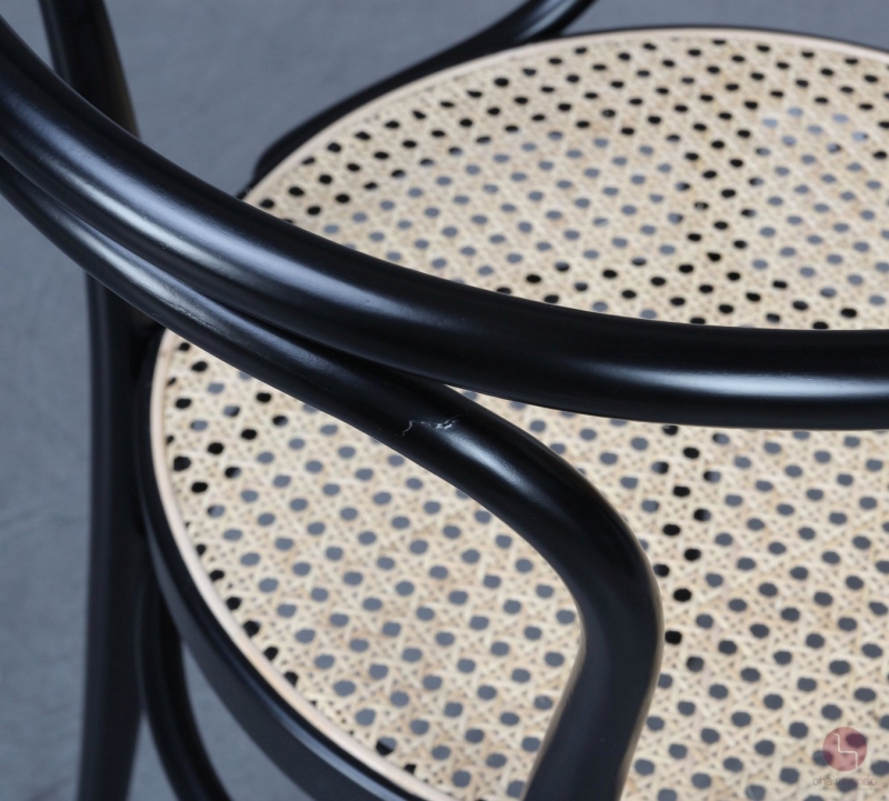 Thonet 209 Bugholzstuhl Schwarz mit Wiener Geflecht 1978 restauriert gebraucht