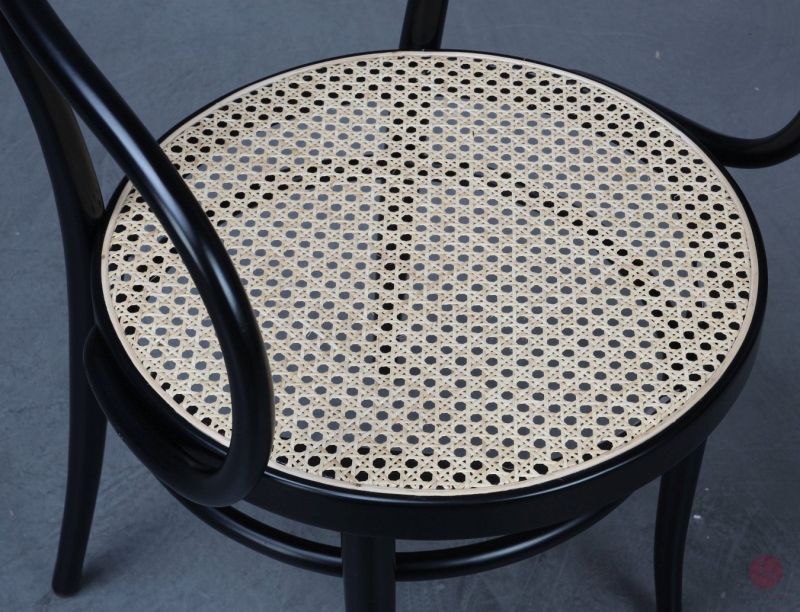 Thonet 209 Bugholzstuhl Schwarz mit Wiener Geflecht 1978 restauriert gebraucht