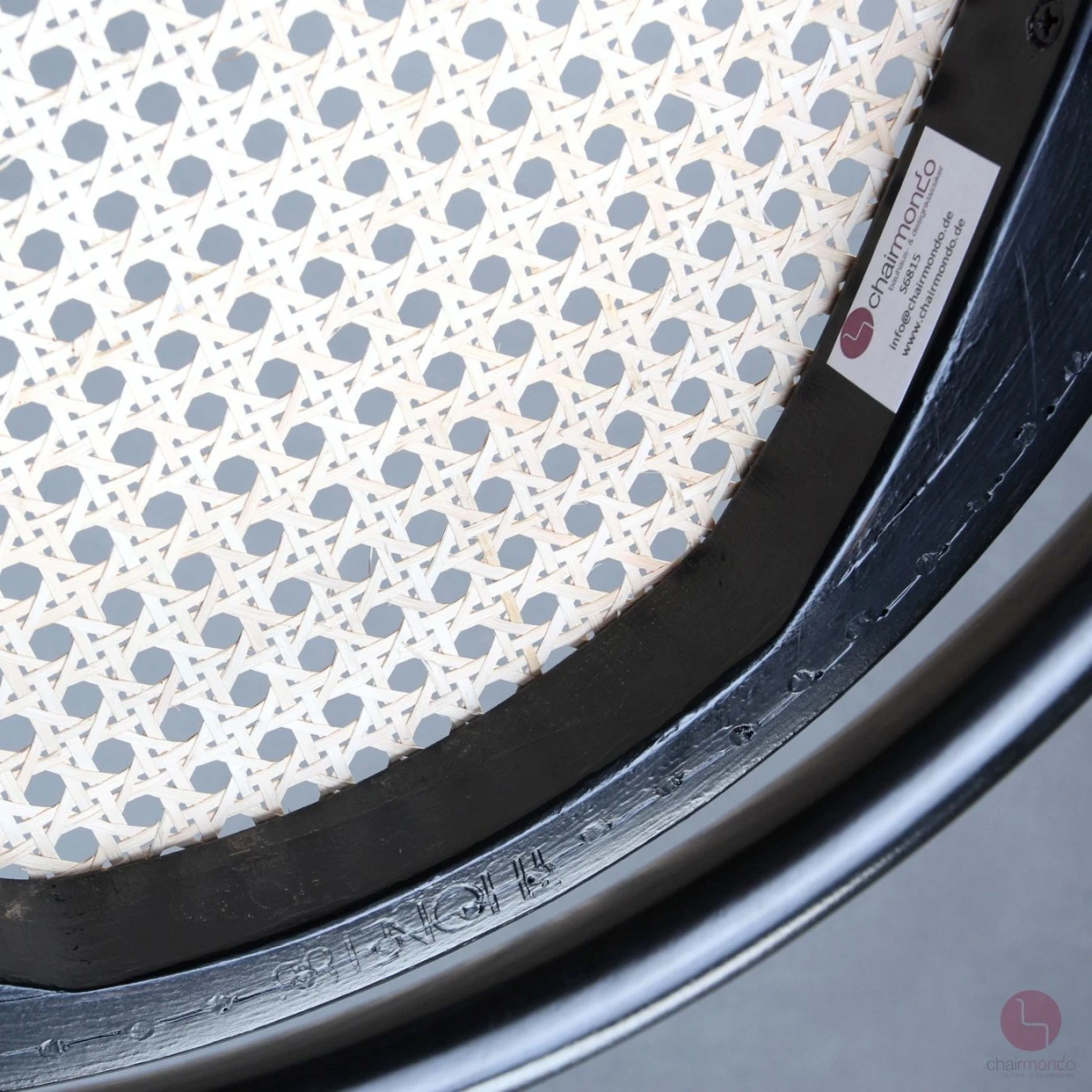 Thonet 209 Kaffeehaus Stuhl mit Wiener Geflecht in Schwarz gebraucht