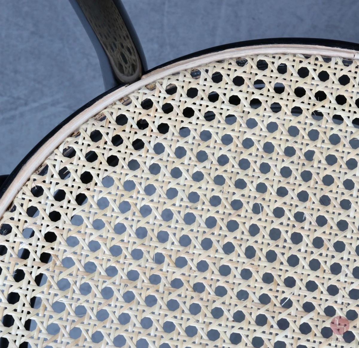 Thonet 209 Kaffeehaus Stuhl mit Wiener Geflecht in Schwarz gebraucht