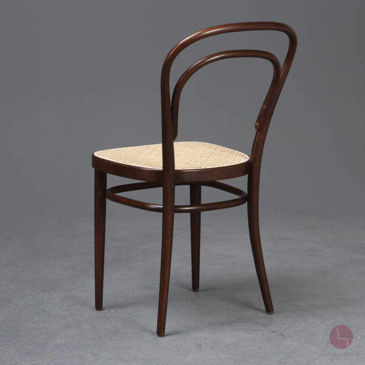 Thonet 214 Kaffeehaus Stuhl in Braun mit neuem Geflecht