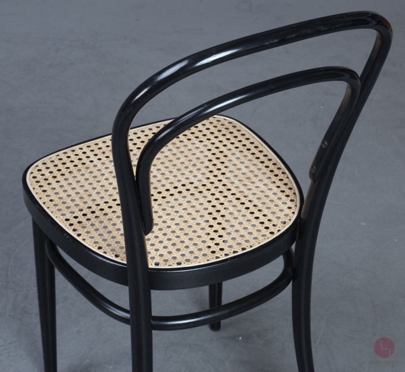 Preview: Thonet 214 Bugholz Stuhl Schwarz mit Wiener Geflecht gebraucht