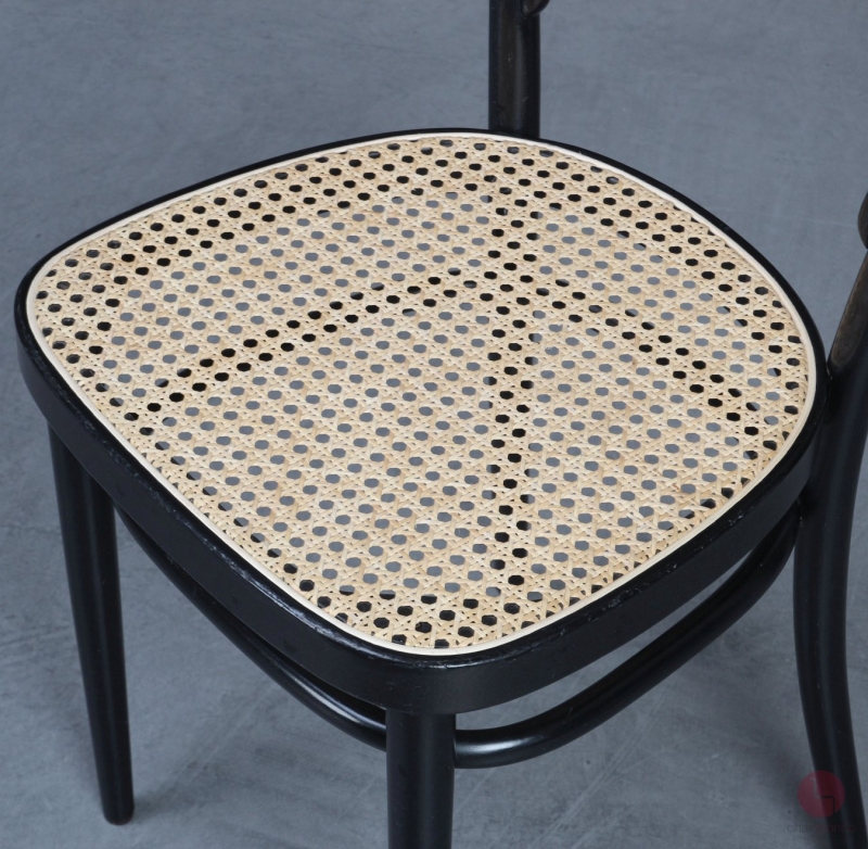 Preview: Thonet 214 Bugholz Stuhl Schwarz mit Wiener Geflecht gebraucht