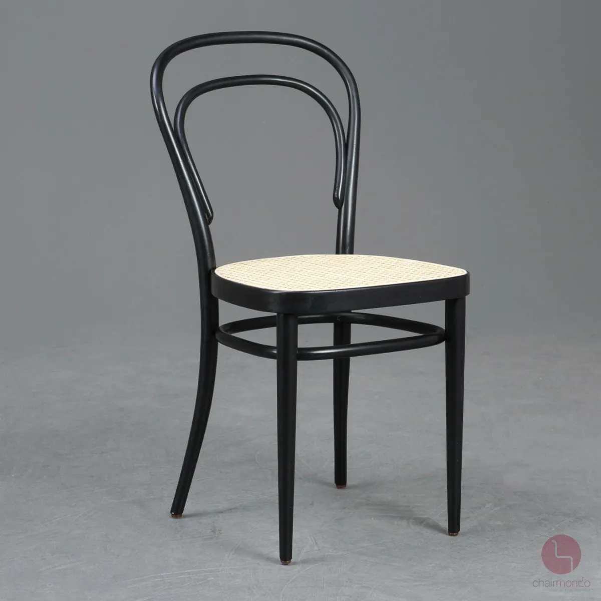 Thonet 214 Kaffehaus Stuhl in Schwarz mit neuem Wiener Geflecht gebraucht