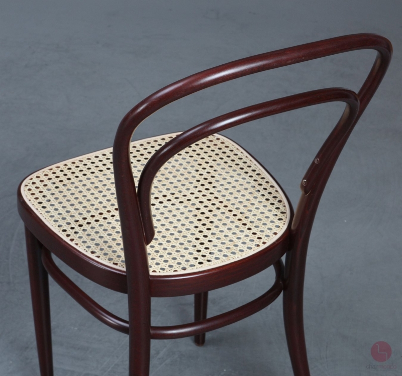 Preview: Thonet 214 Bugholz Stuhl Schwarzrot mit neuem Geflecht gebraucht