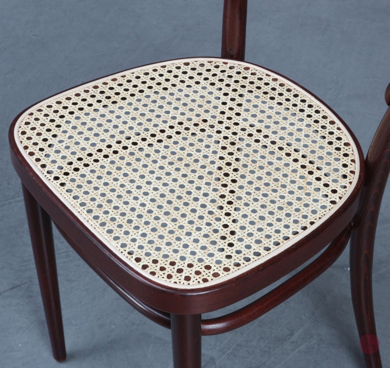 Thonet 214 Bugholz Stuhl Schwarzrot mit neuem Geflecht gebraucht