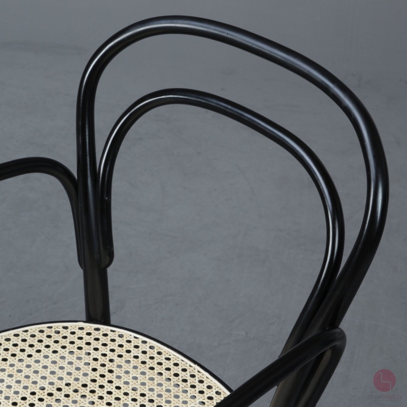 Thonet 214 F Kaffeehausstuhl Schwarz mit Wiener Geflecht gebraucht