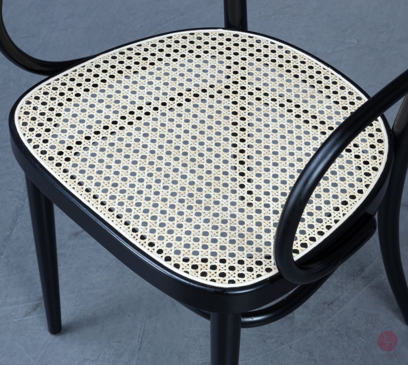 Thonet 214 F Kaffeehausstuhl Schwarz mit Wiener Geflecht gebraucht
