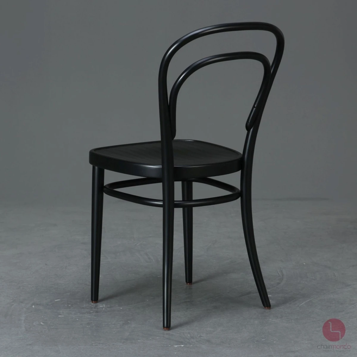 Thonet 214 M Schwarz Bugholzstuhl mit Muldensitz gebraucht