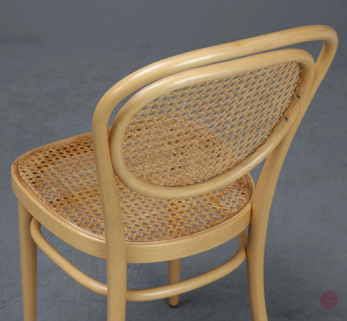Thonet 215 R Kaffeehausstuhl in Buche Natur gebraucht