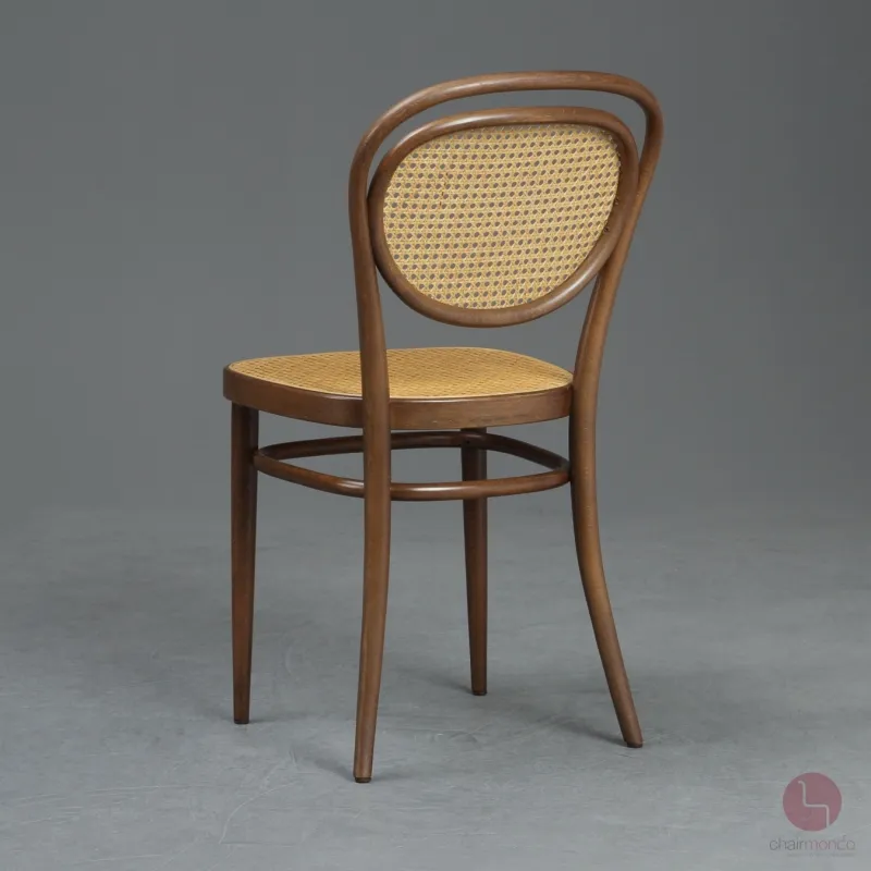 Thonet 215 R Bugholz Stuhl Nussbaum Braun mit Patina Wiener Geflecht gerbaucht