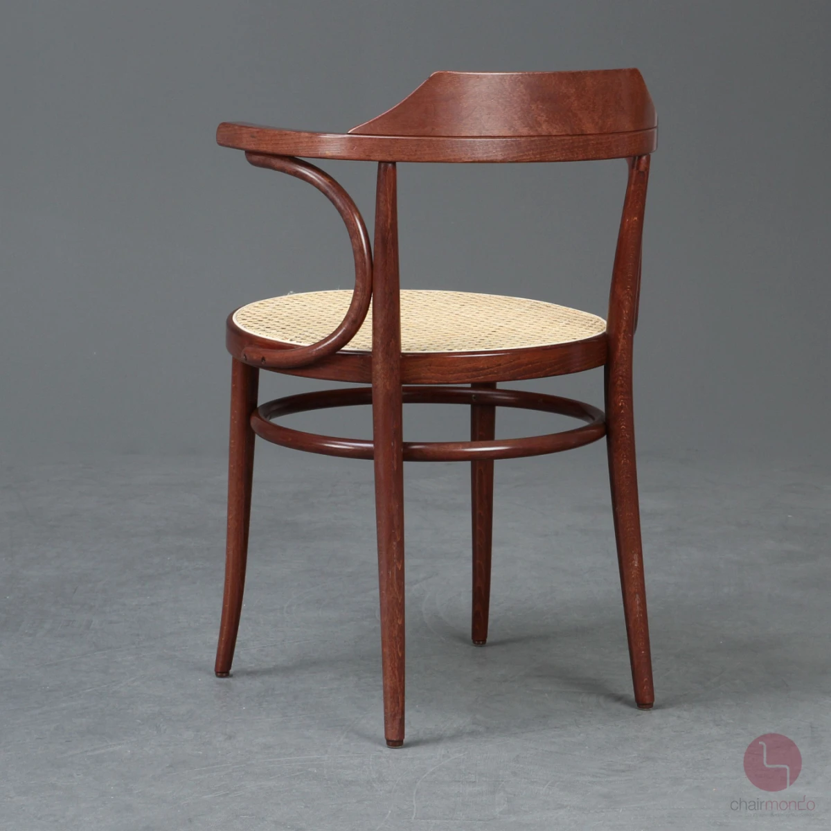Thonet 233 Bugholz Stuhl in Mahagoni Braun mit neuem Geflecht gebraucht